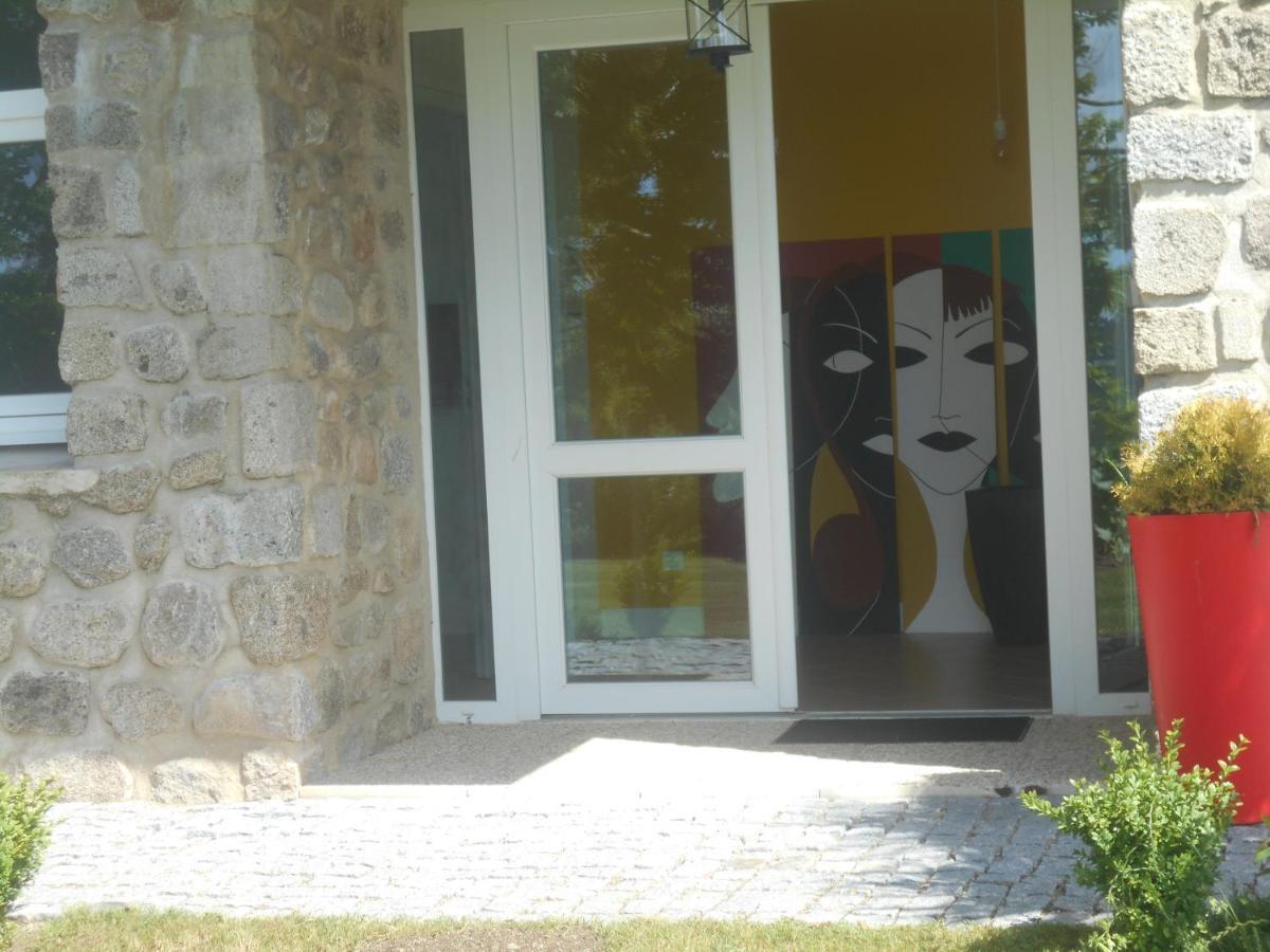 Maison D'Hotes Les Palmiers Gluiras Luaran gambar